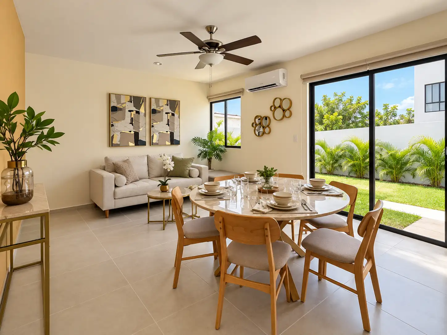 Comedor de casa nueva en Paraíso Caucel, modelo Vento